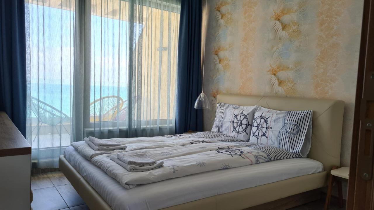 Villa Flora โซโซโปล ภายนอก รูปภาพ